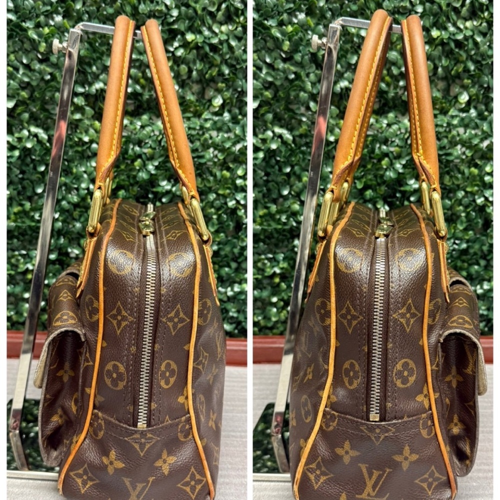 Louis Vuitton Monogram Manhattan PM - Picture 7 of 12
